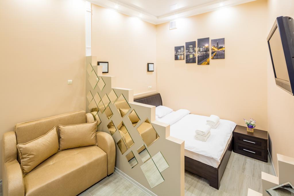 Avangard Studio Apartment Lviv Exteriör bild