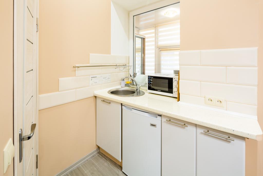 Avangard Studio Apartment Lviv Exteriör bild